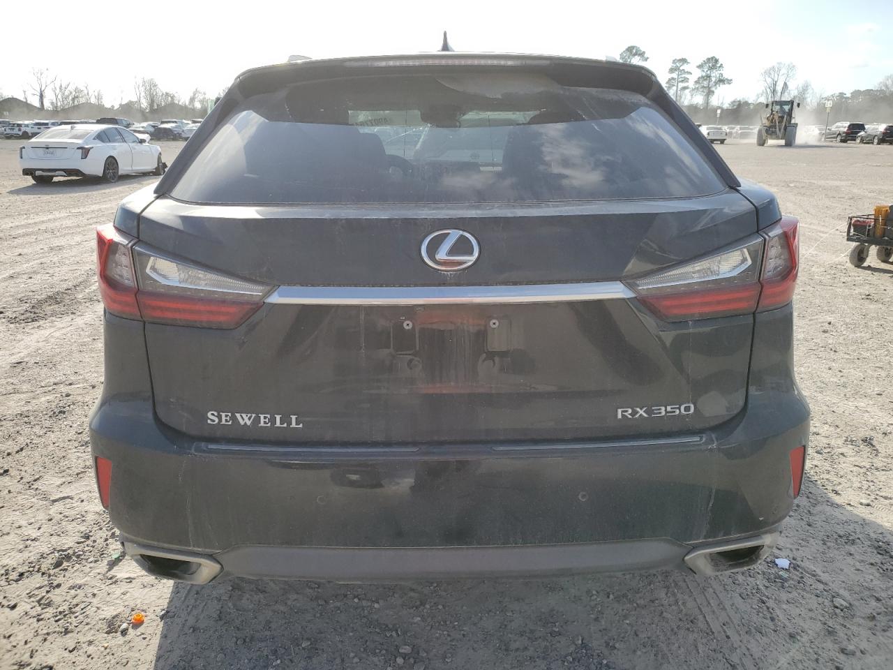 2019 Lexus RX - Image 6