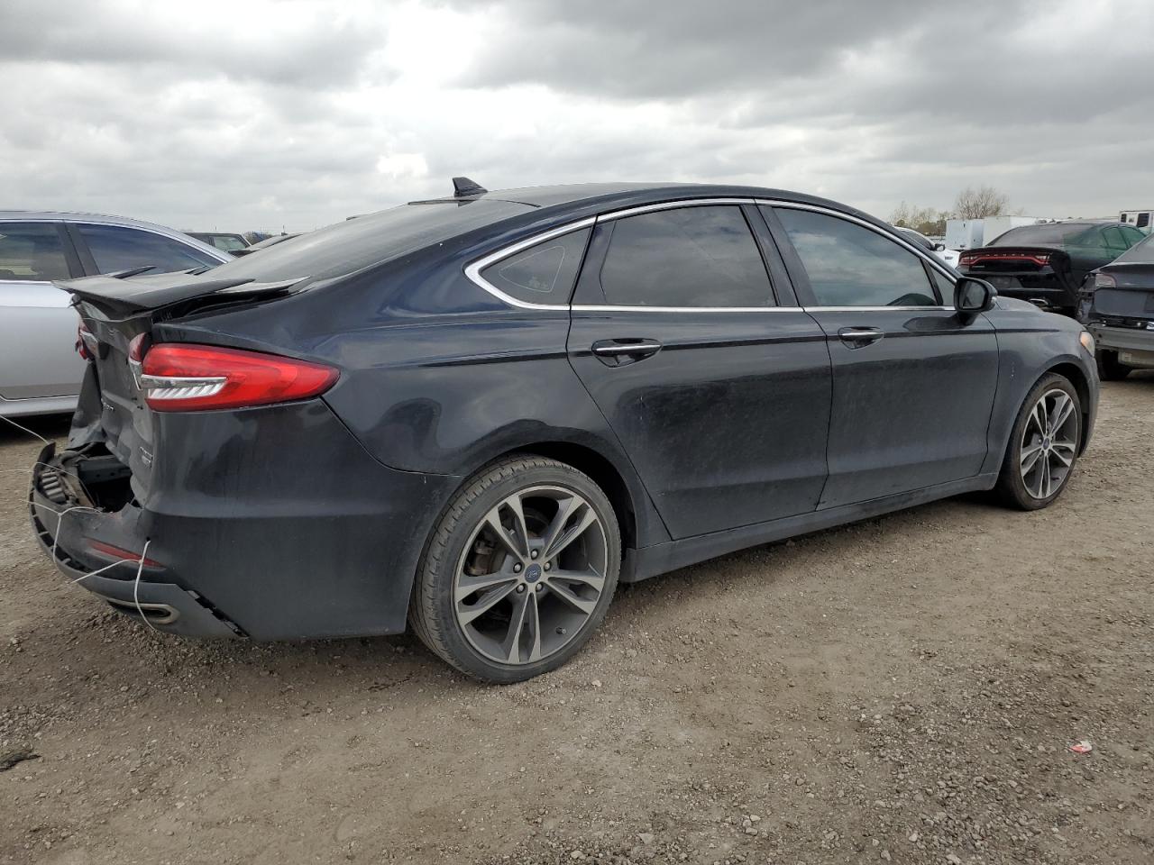 2020 Ford Fusion - Image 3