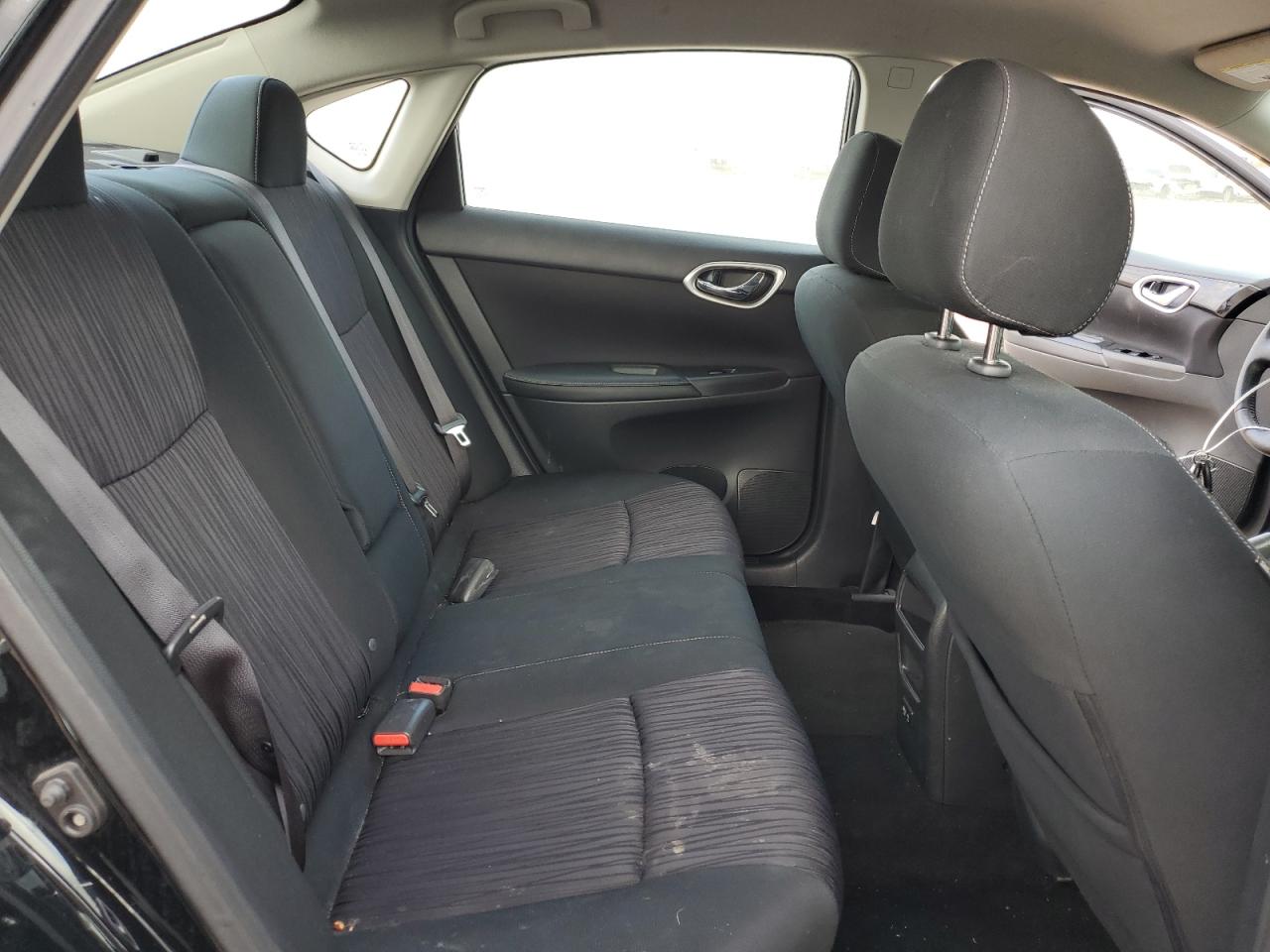 3N1AB7AP7KY323993 NISSAN SENTRA 2019