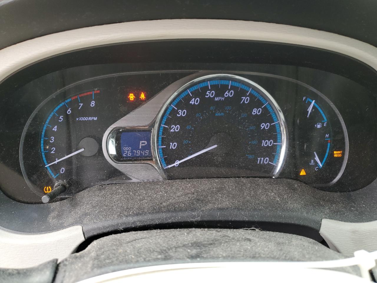 2011 Toyota Sienna - Image 9