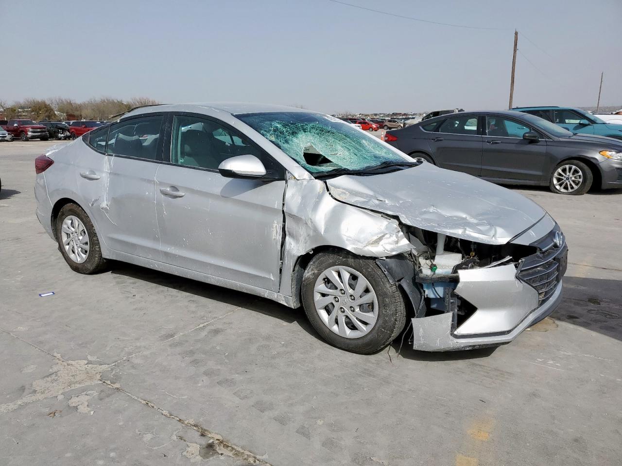 2019 Hyundai Elantra - Image 4