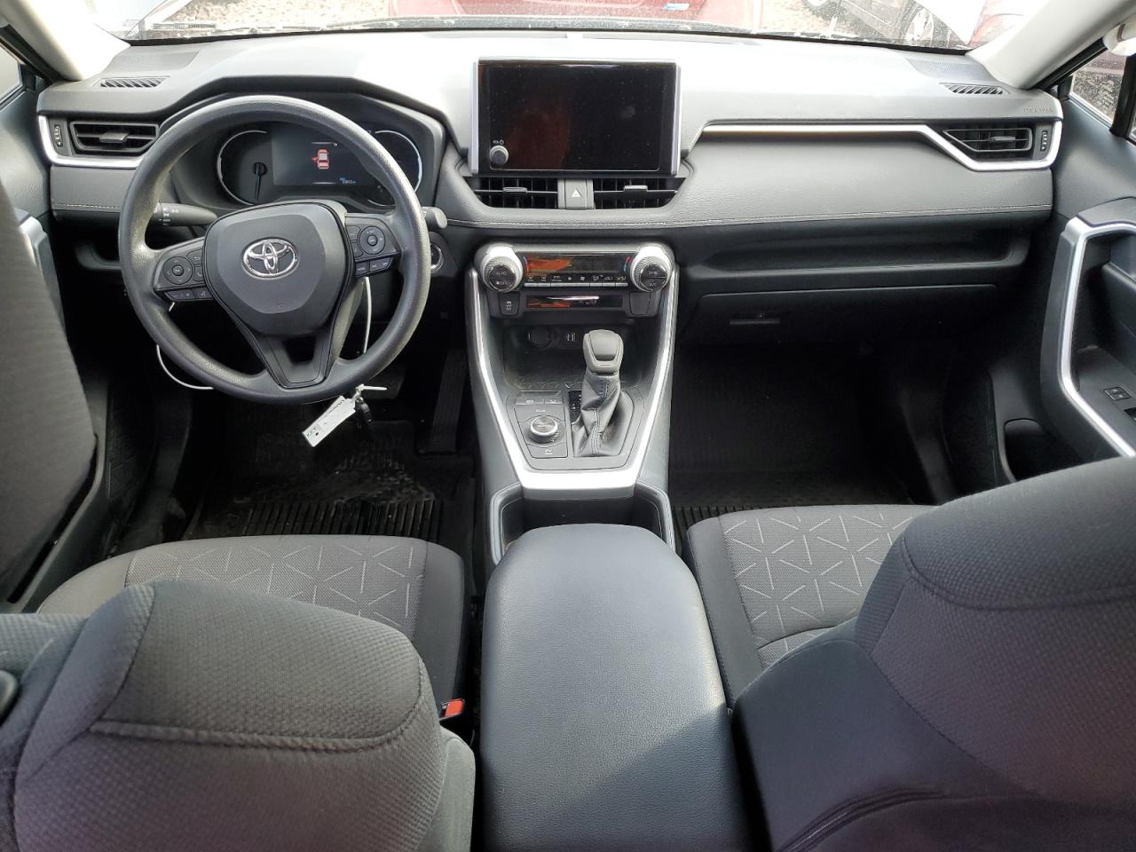 2023 Toyota RAV 4 - Image 8