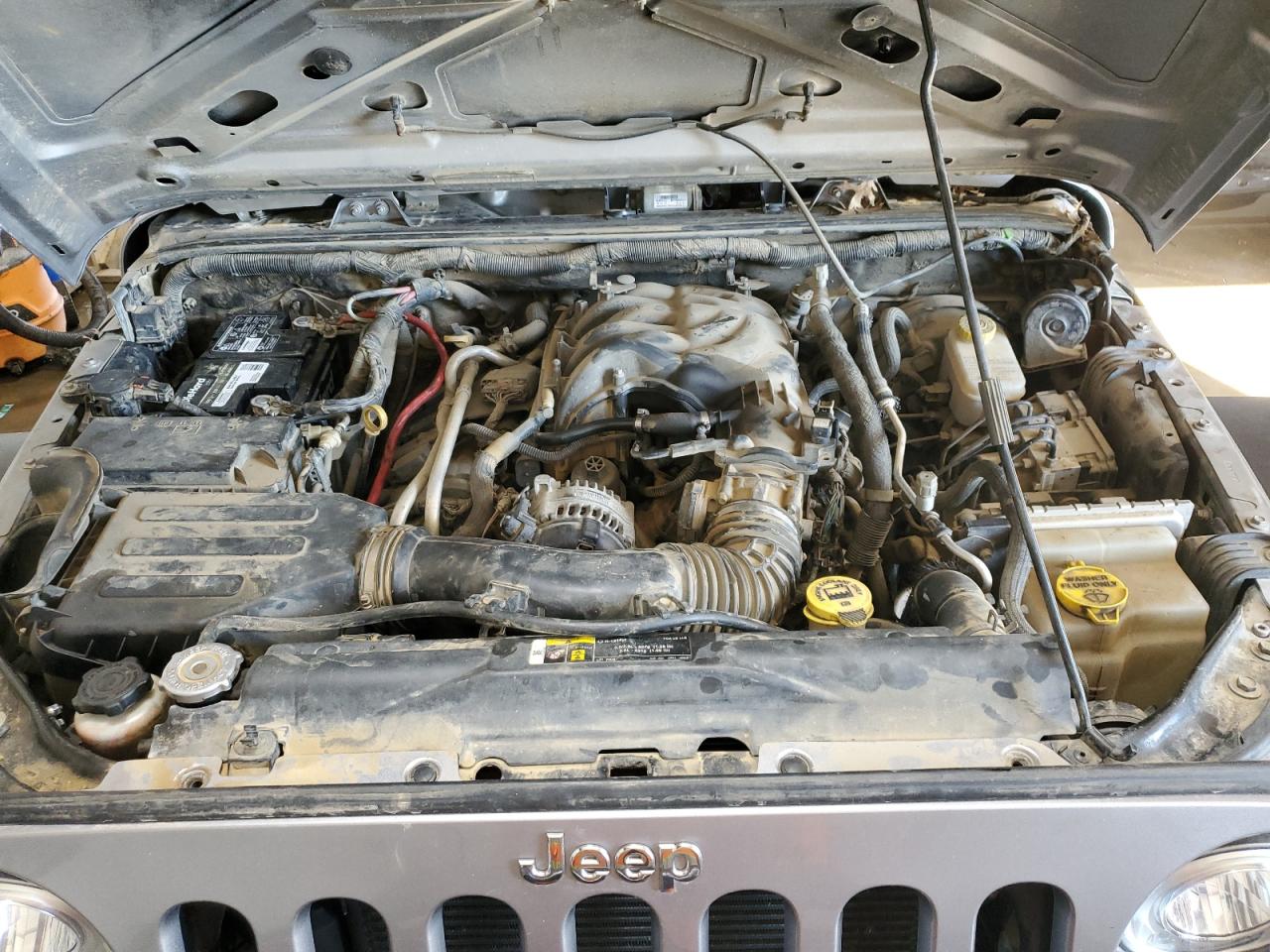 2017 Jeep Wrangler - Image 12