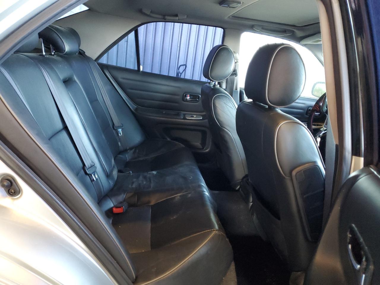 2004 Lexus Is 300 VIN: JTHBD192740089559 Lot: 47058815