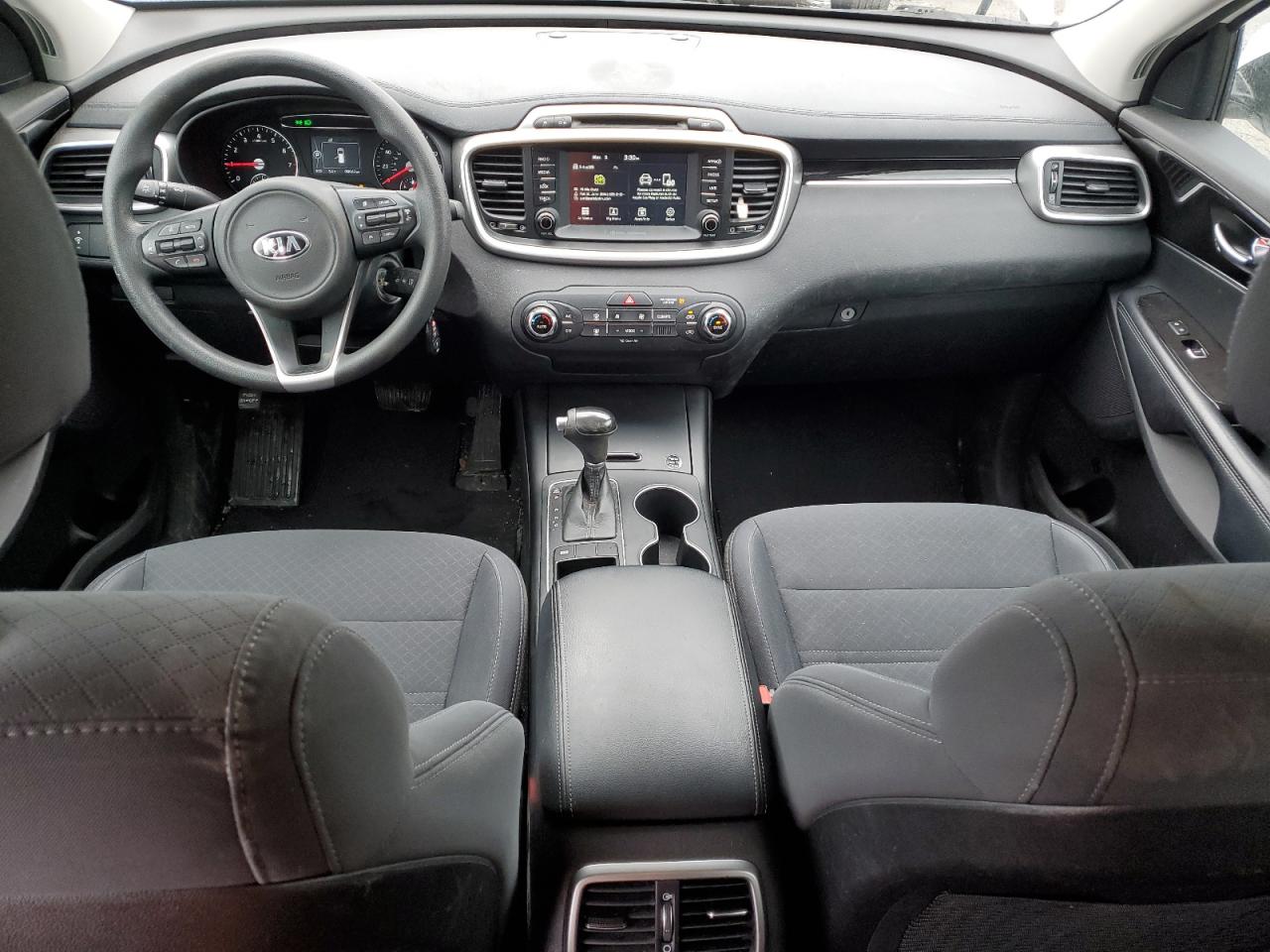 2018 Kia Sorento - Image 8