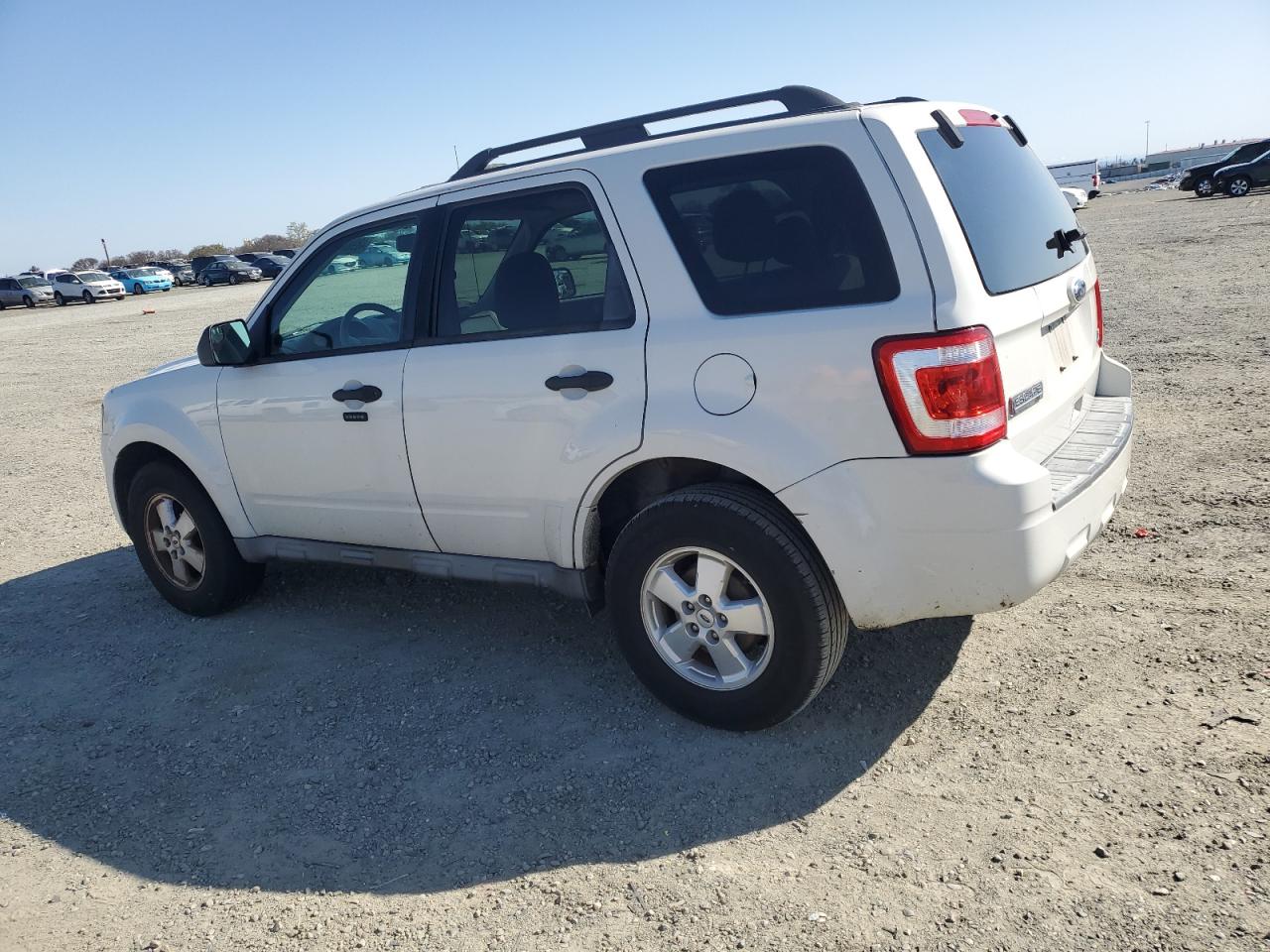 2011 Ford Escape - Image 2
