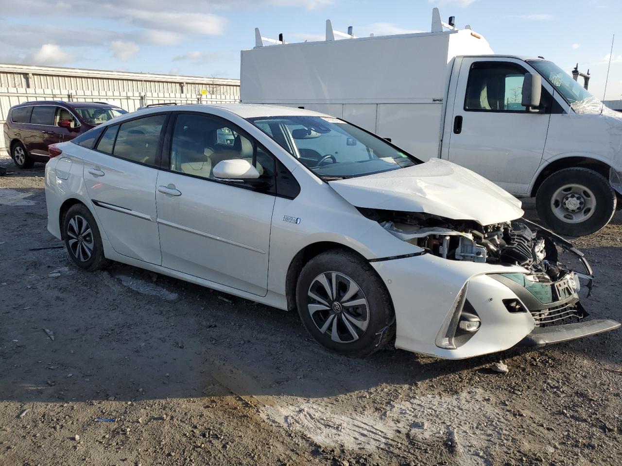 JTDKARFP0J3072038 TOYOTA PRIUS 2018