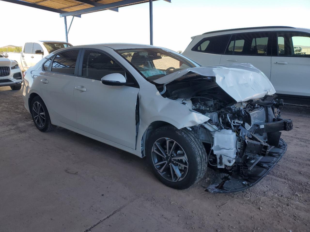 2024 Kia Forte - Image 4