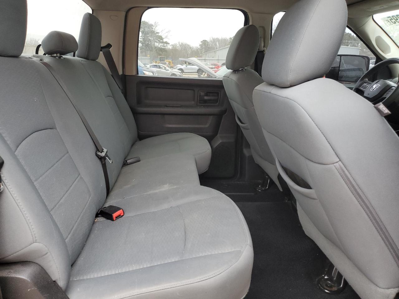 2014 RAM 1500 - Image 11