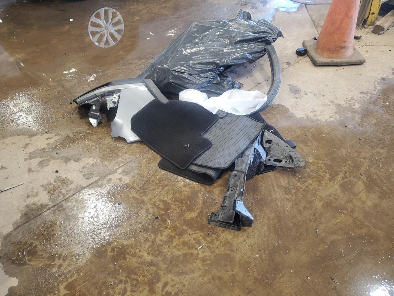 2018 Mitsubishi Outlander - Image 13