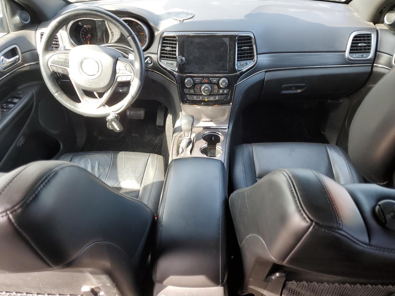 2019 Jeep Grand Cherokee - Image 8