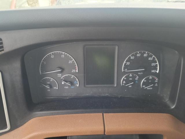 2022 FREIGHTLINER CASCADIA 126   