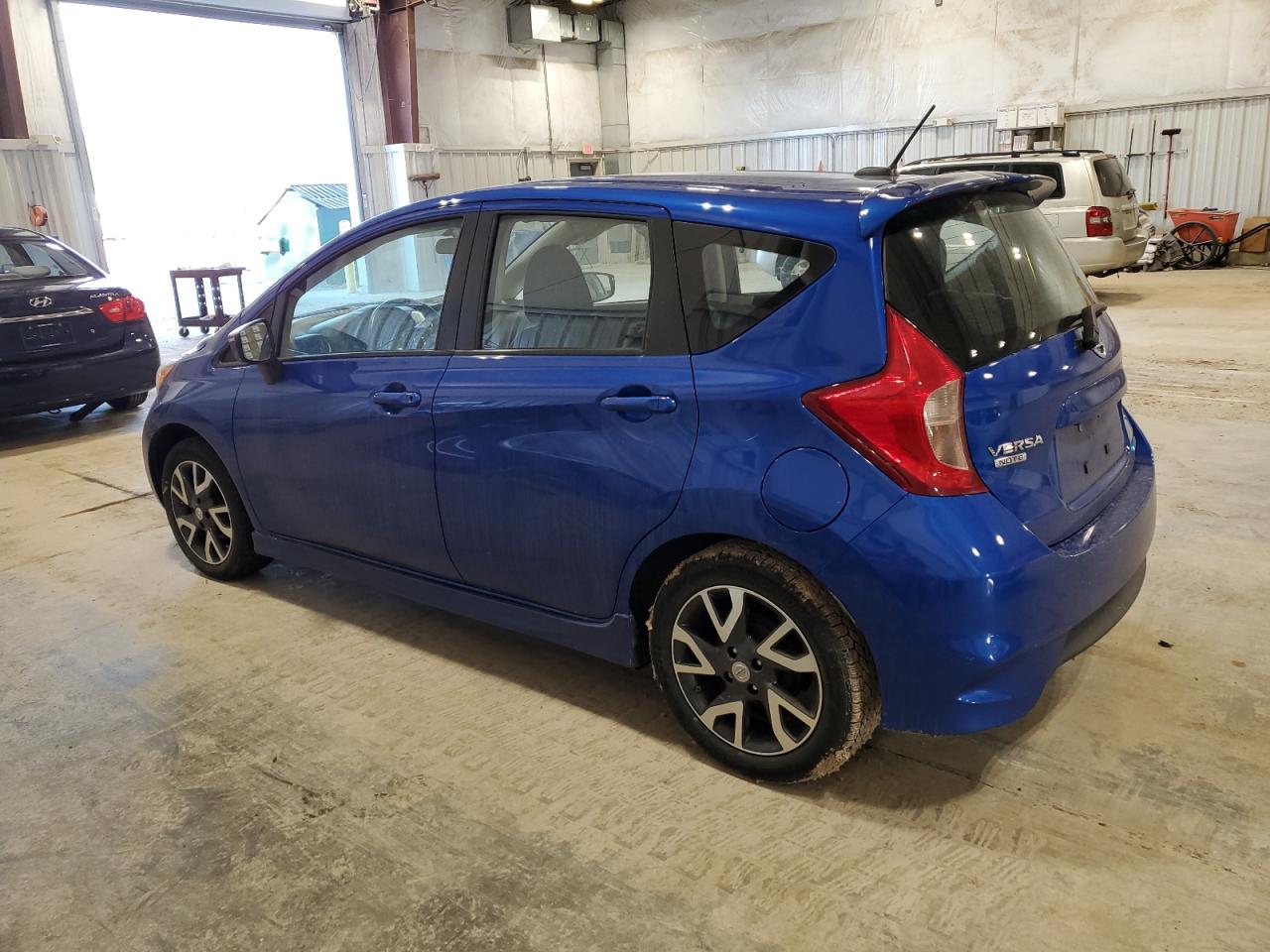 2015 Nissan Versa - Image 2