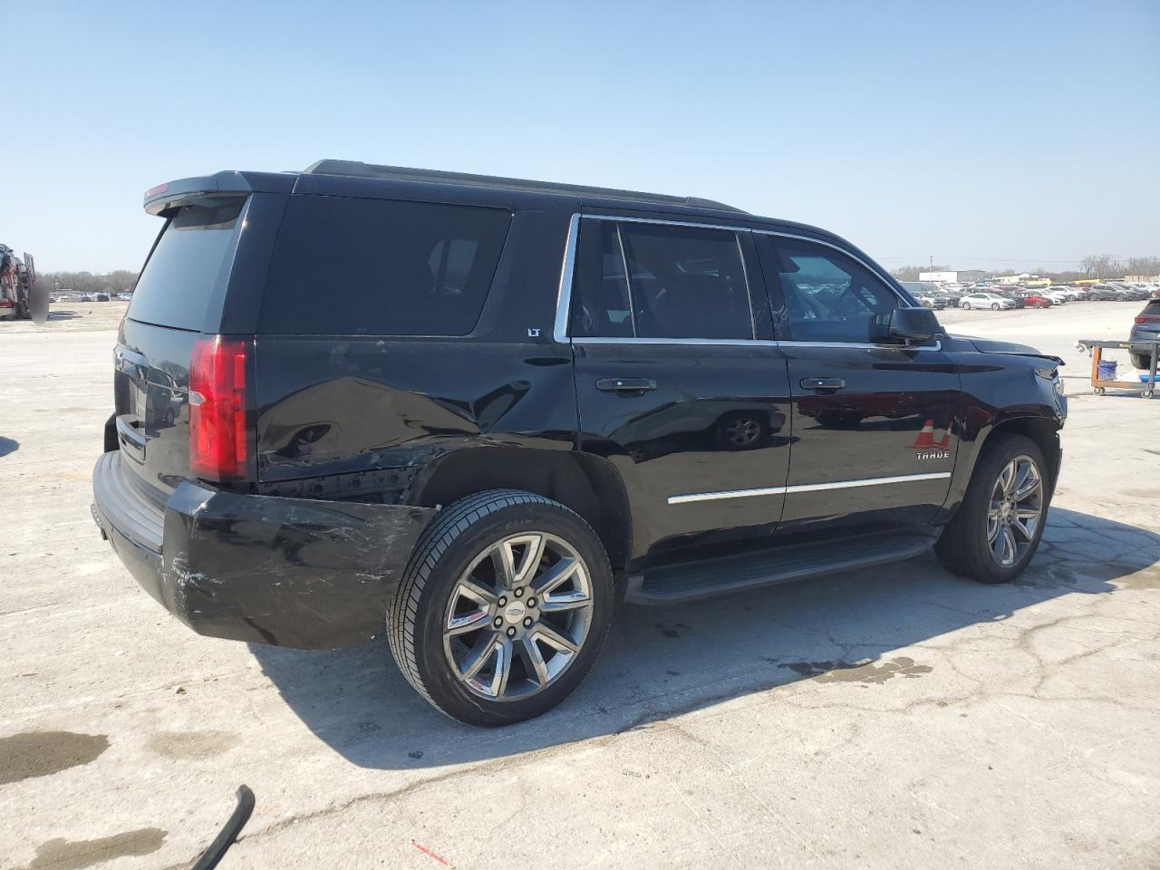 1GNSCBKCXJR134232 CHEVROLET TAHOE 2018