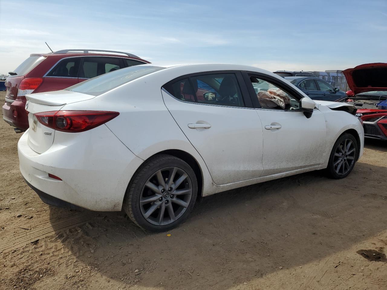 2018 Mazda 3 - Image 3