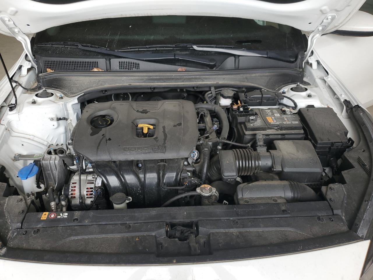 2023 Kia Forte - Image 12