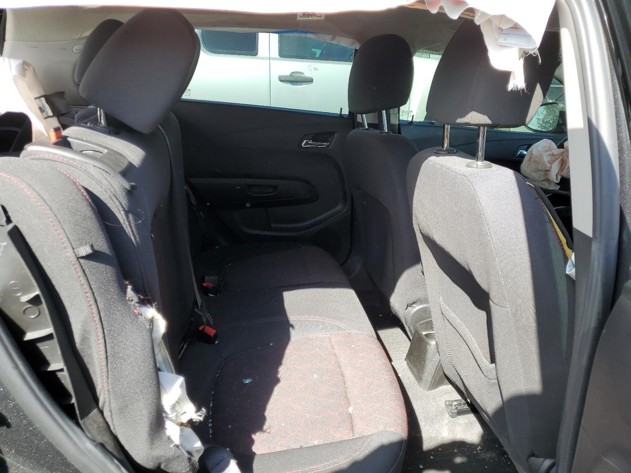 1G1JD6SB6K4111411 CHEVROLET SONIC 2019