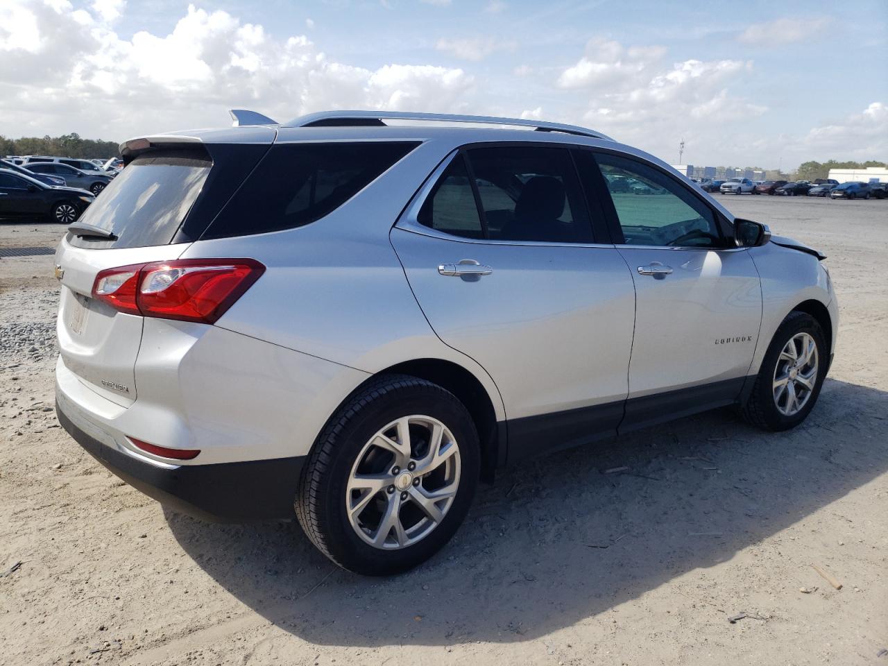 3GNAXNEV1LS670713 CHEVROLET EQUINOX 2020