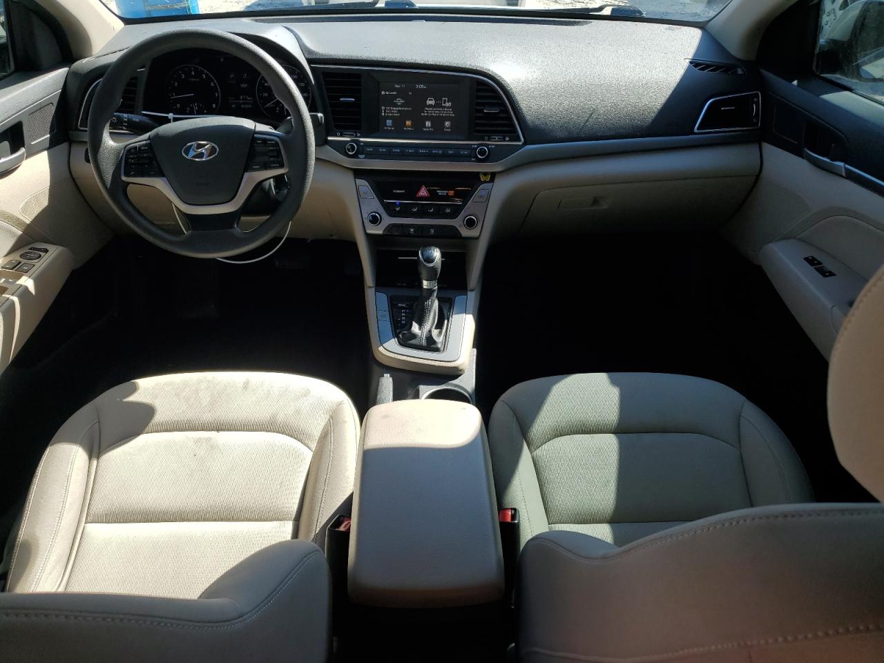 2017 Hyundai Elantra - Image 8