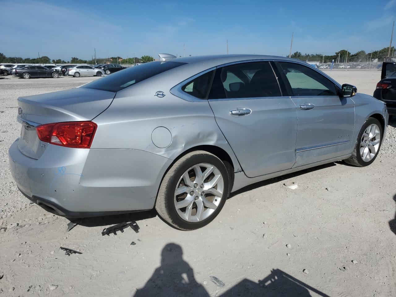2015 Chevrolet Impala - Image 3