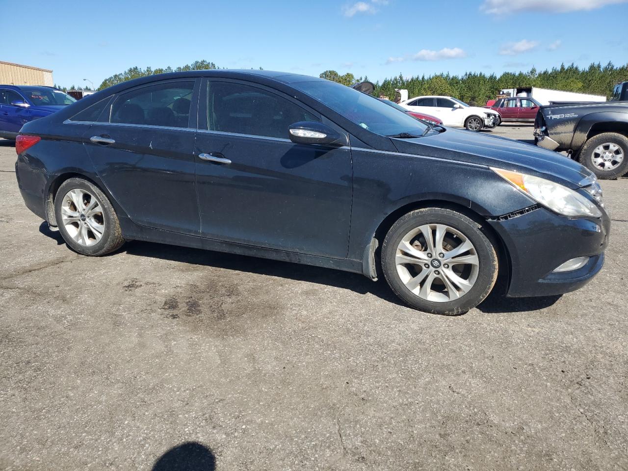 2012 Hyundai Sonata - Image 4