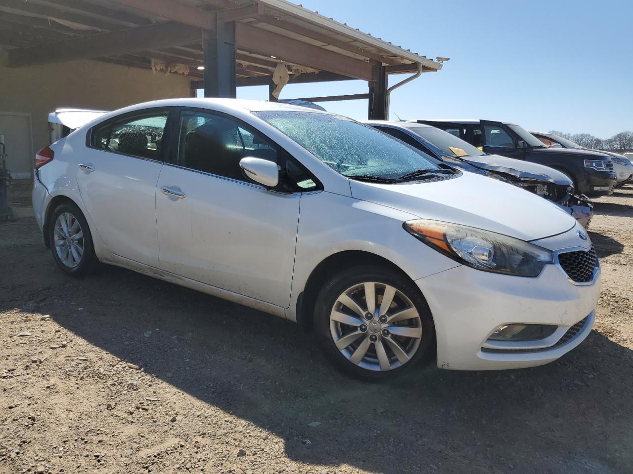 2015 Kia Forte - Image 4
