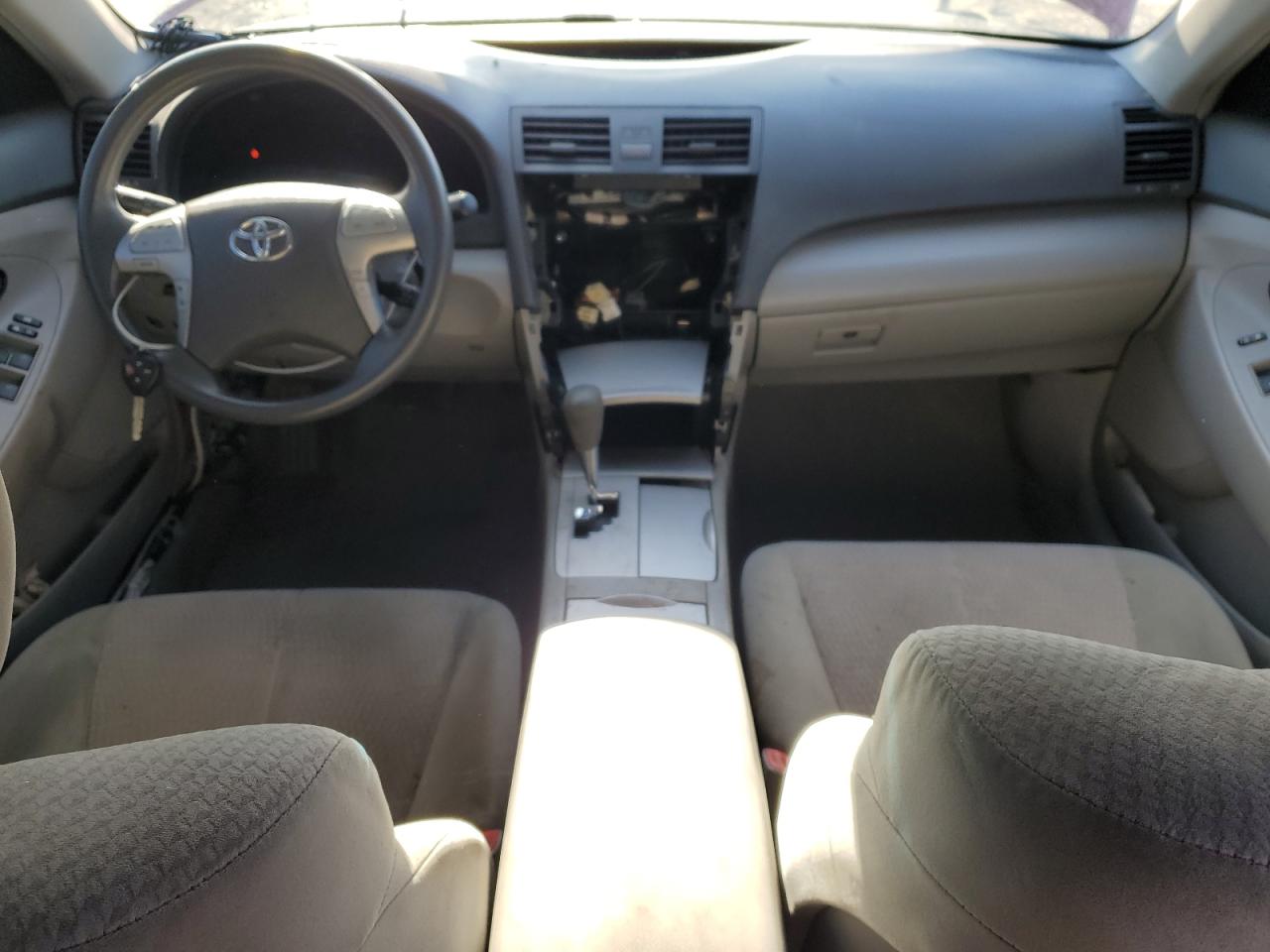 2010 Toyota Camry - Image 8