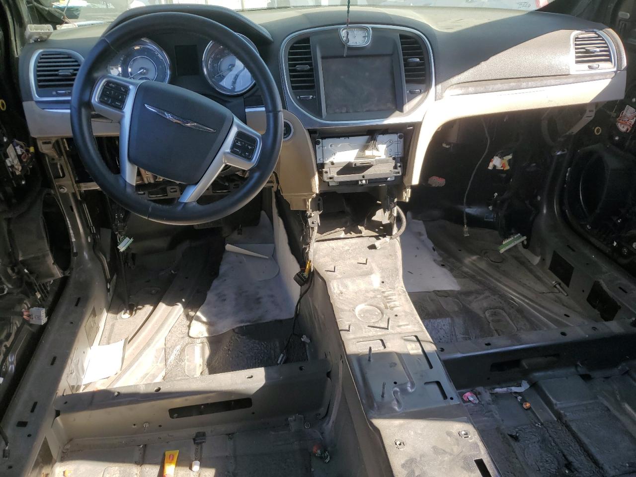 2020 Dodge Charger - Image 8