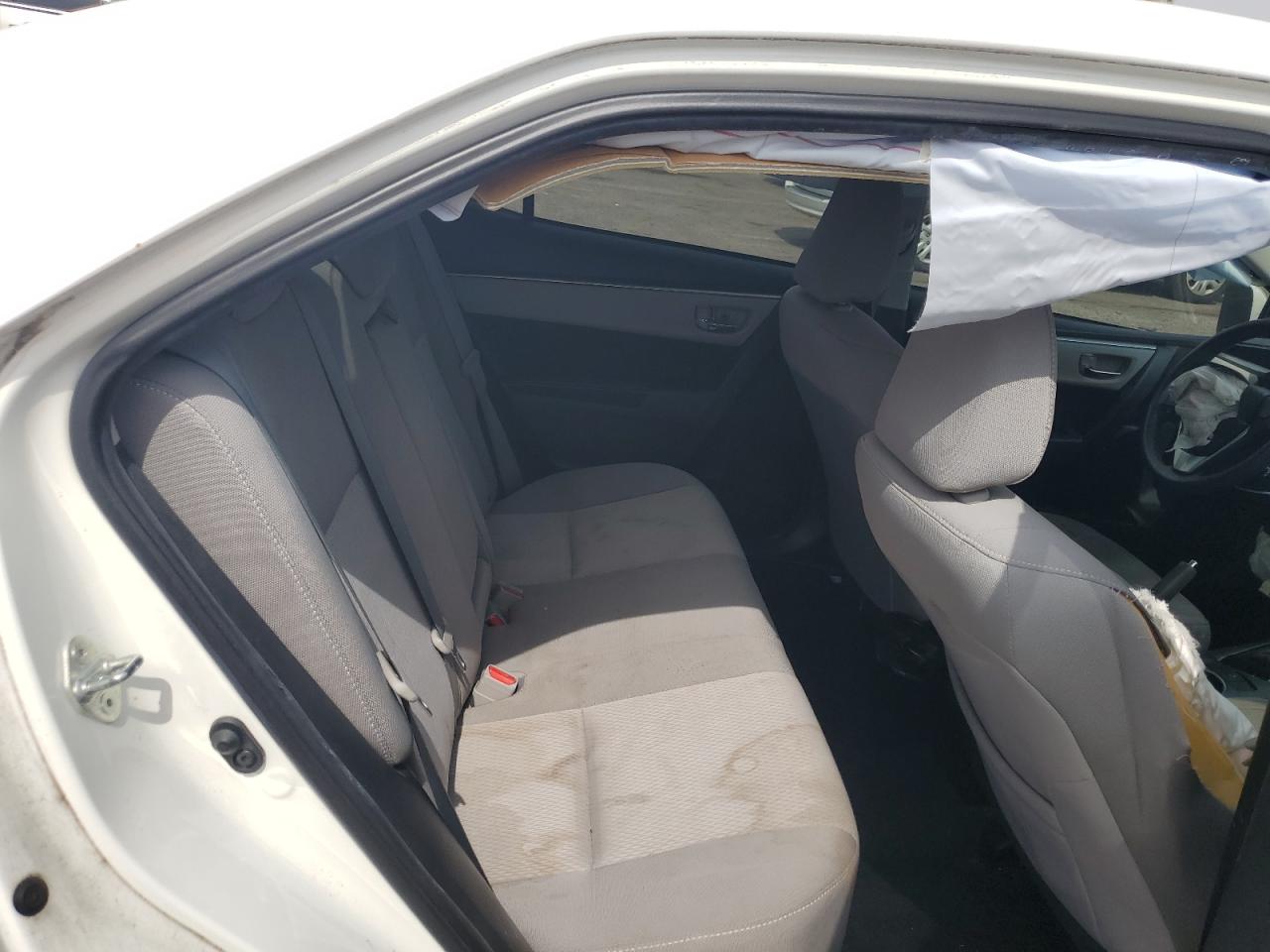 2015 Toyota Corolla - Image 10