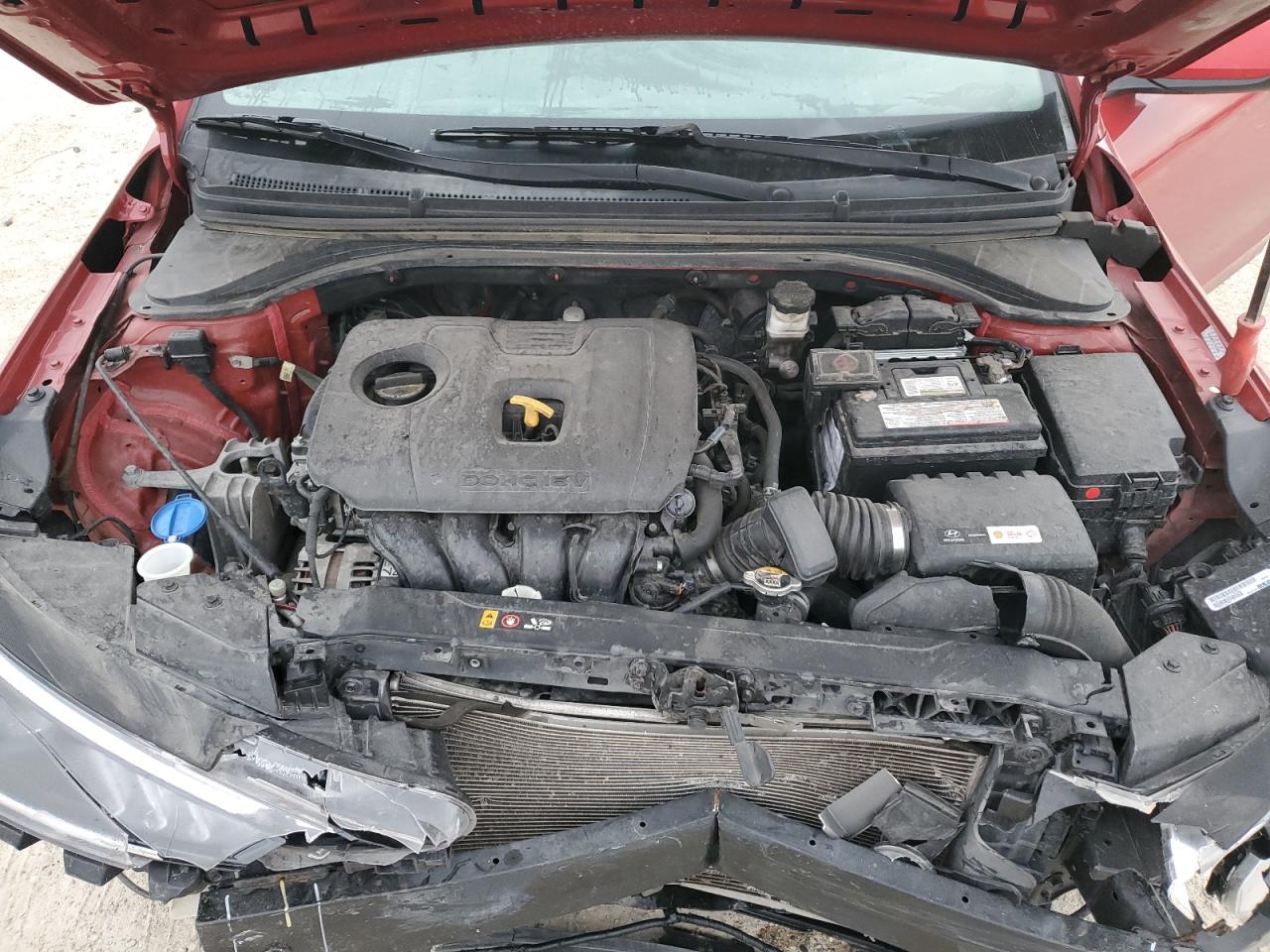 2019 Hyundai Elantra - Image 12