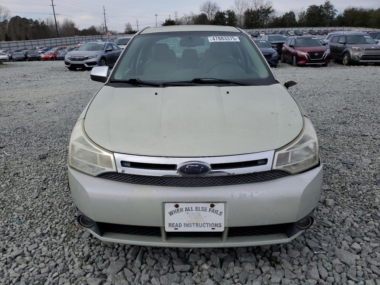 2010 Ford Focus - Image 5