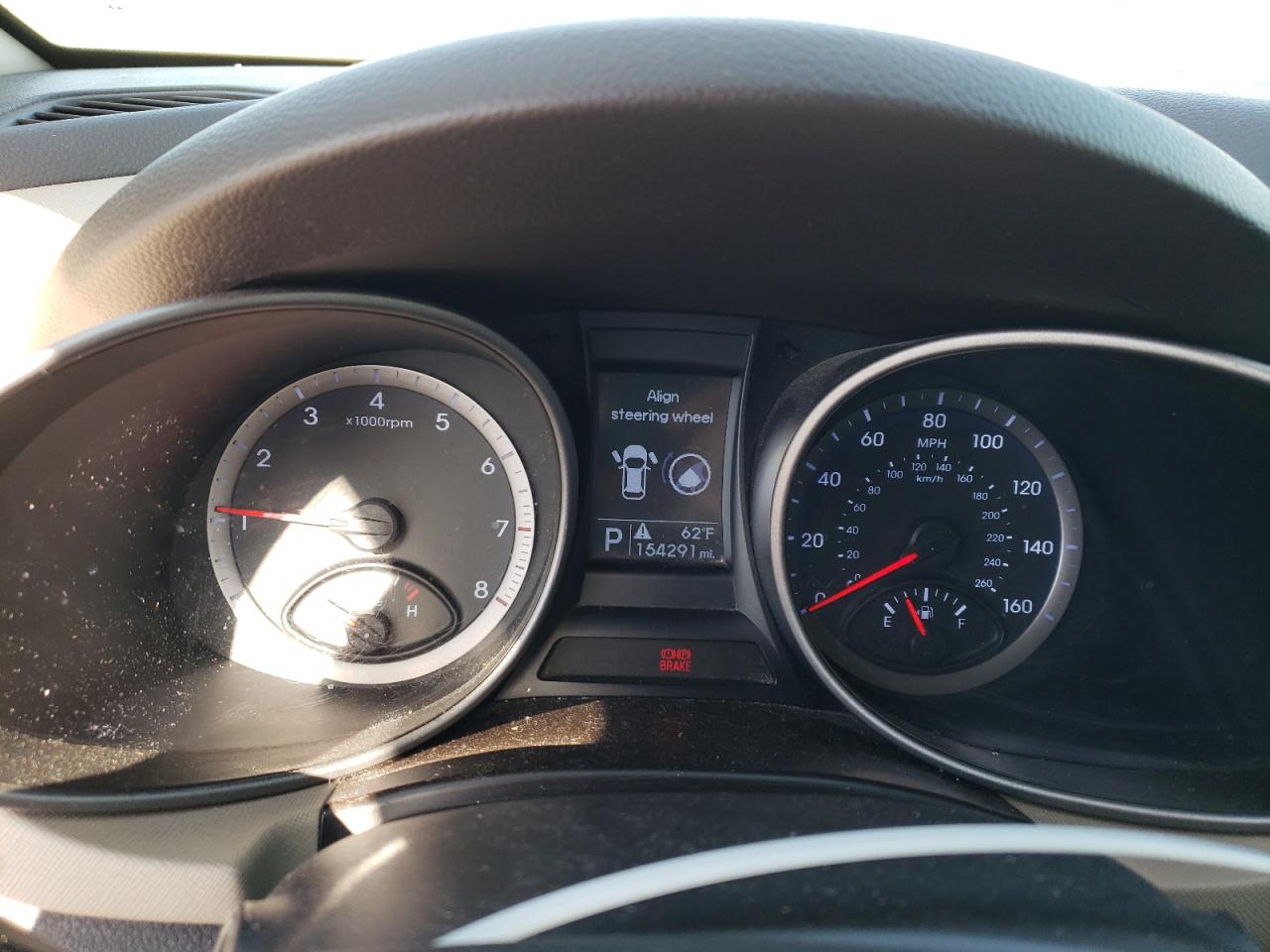2016 Hyundai Santa Fe - Image 9