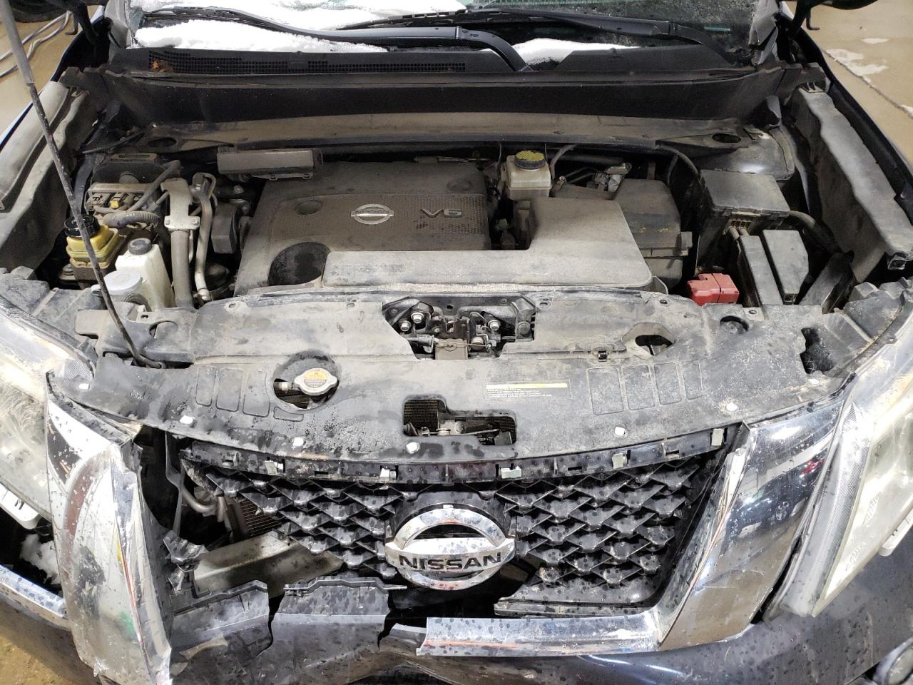 2014 Nissan Pathfinder - Image 12