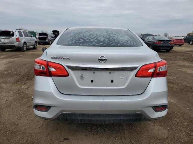  NISSAN SENTRA 2018 Srebrny