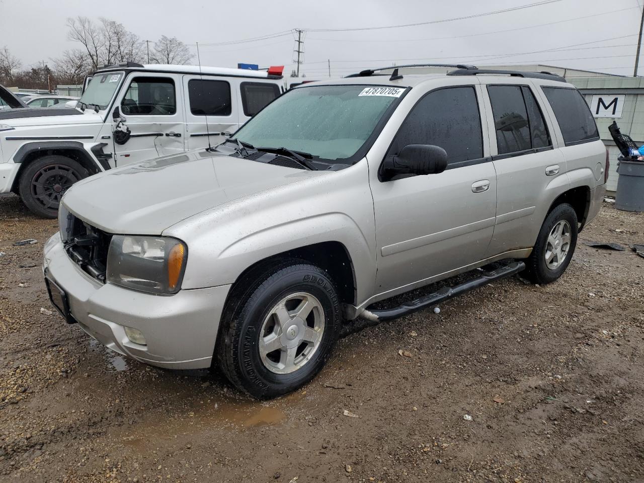2006 Chevrolet TrailBlazer - Image 1