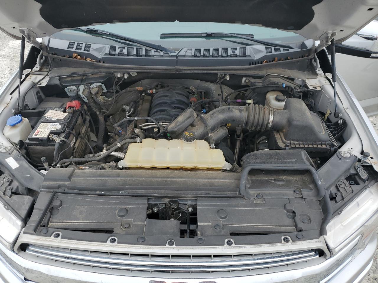 2019 Ford F-150 - Image 11