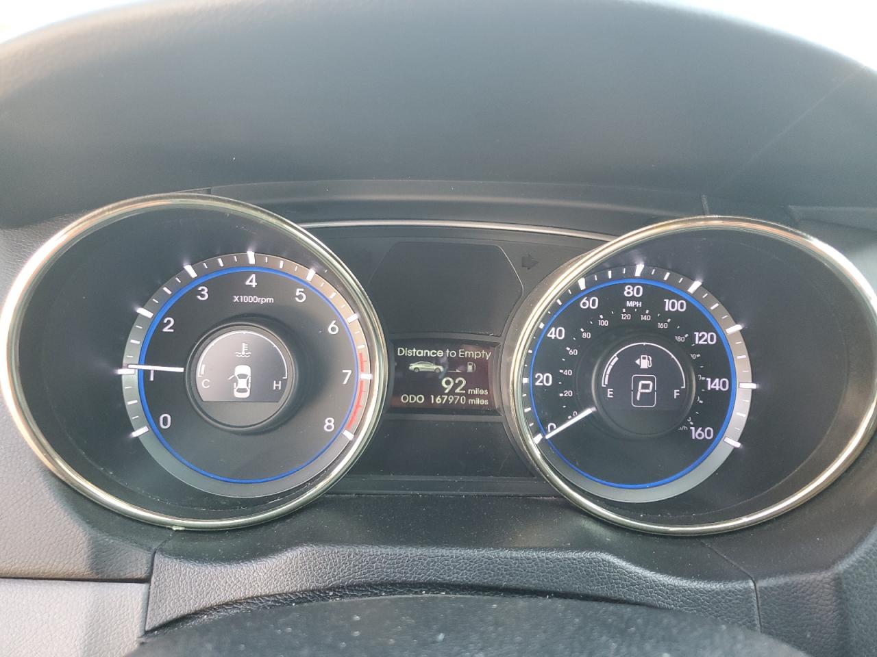 2012 Hyundai Sonata - Image 9