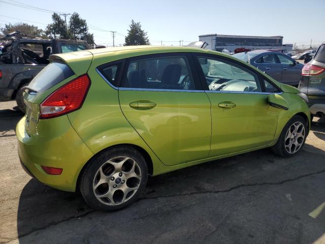  FORD FIESTA 2012 Зеленый
