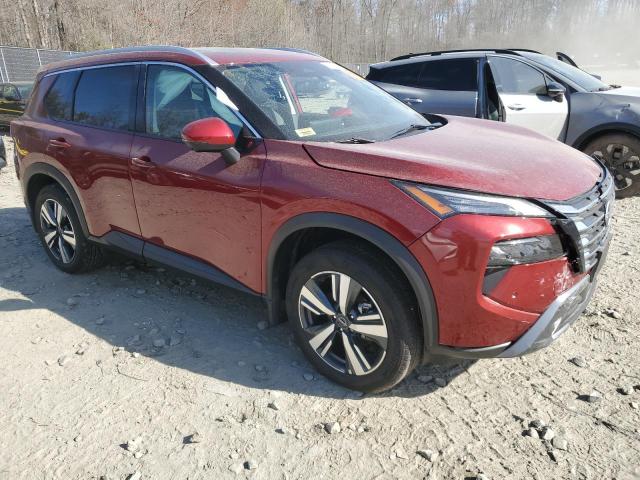  NISSAN ROGUE 2024 Красный