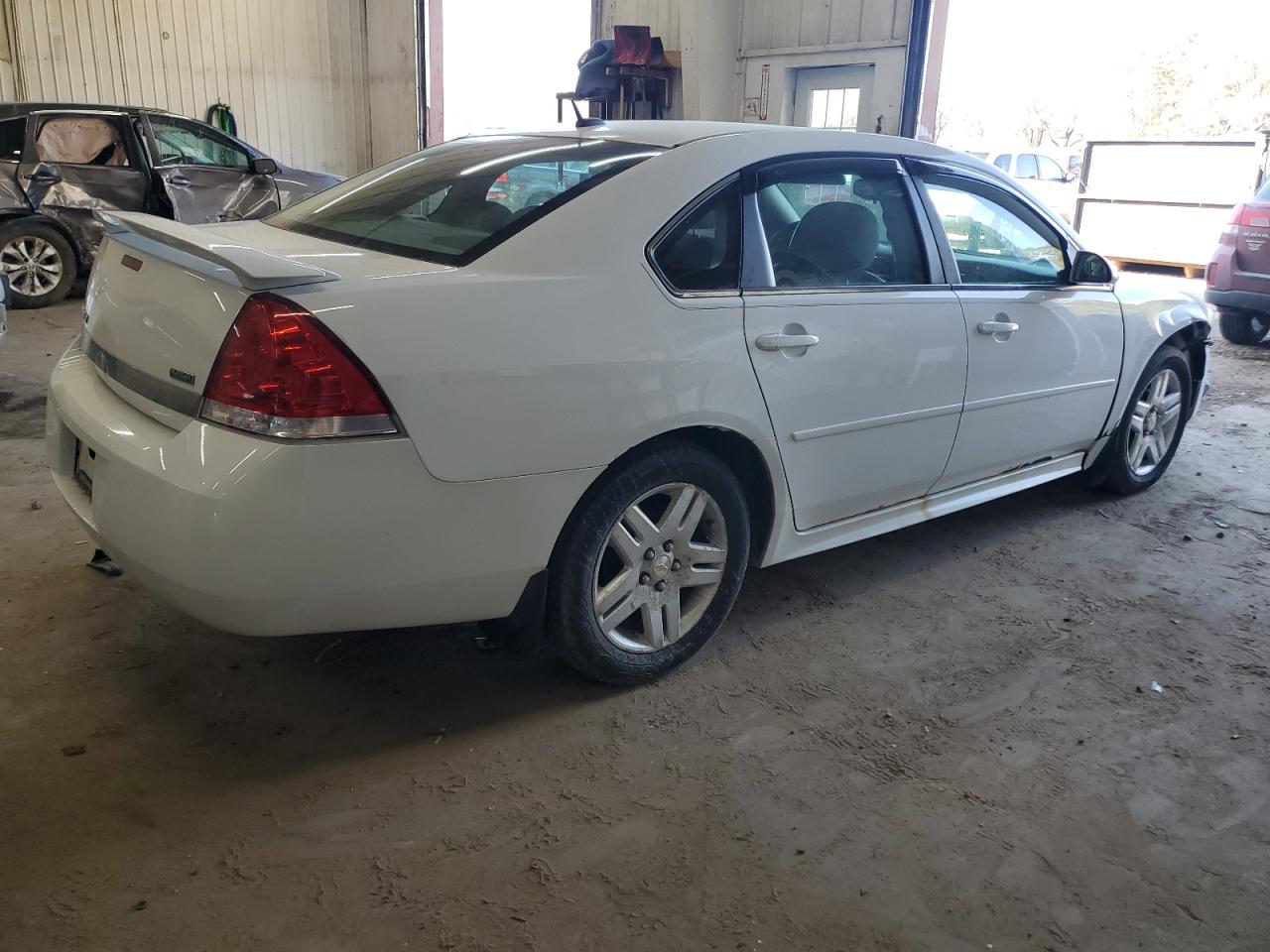 2010 Chevrolet Impala - Image 3