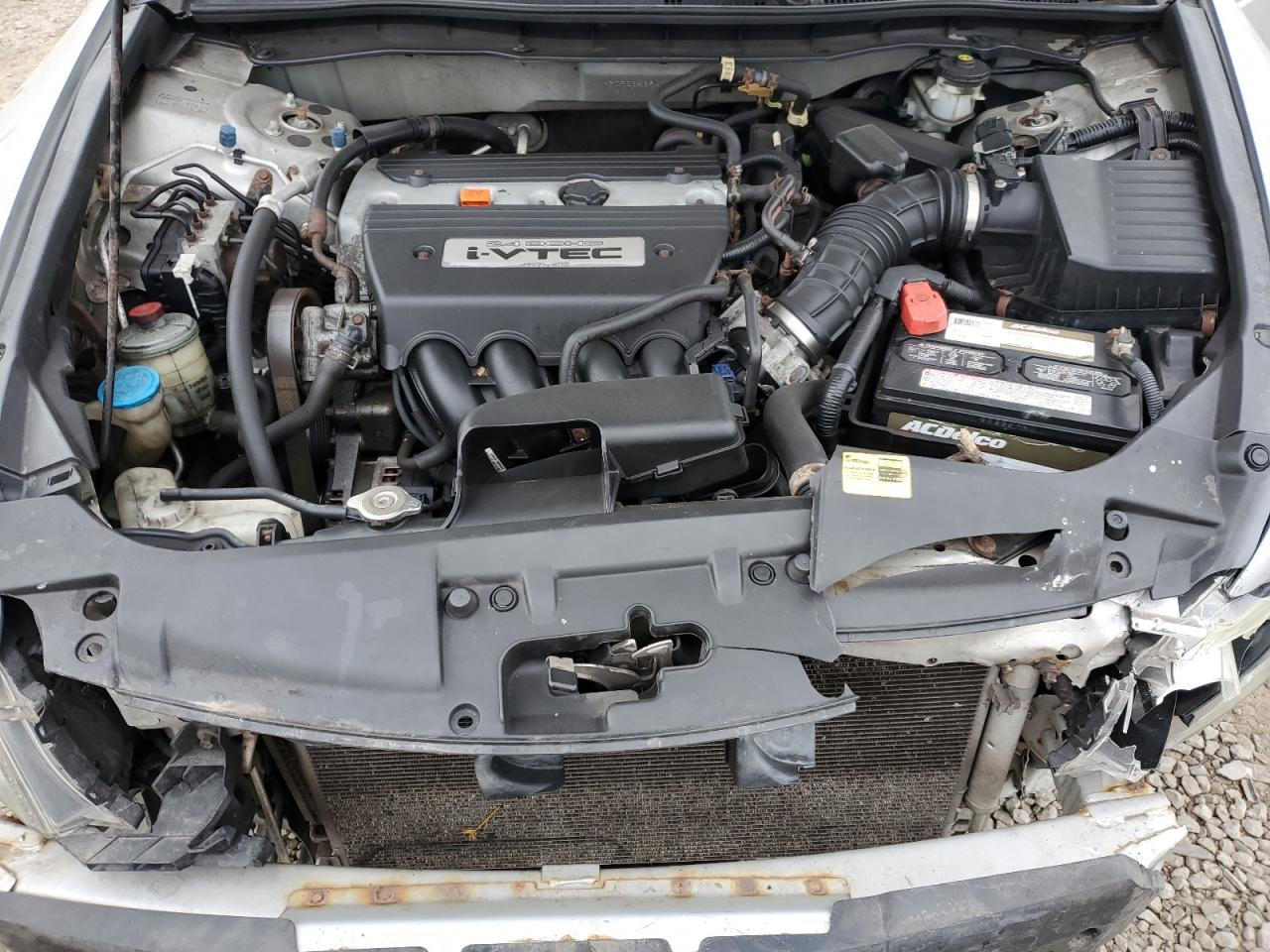 2009 Honda Accord - Image 13