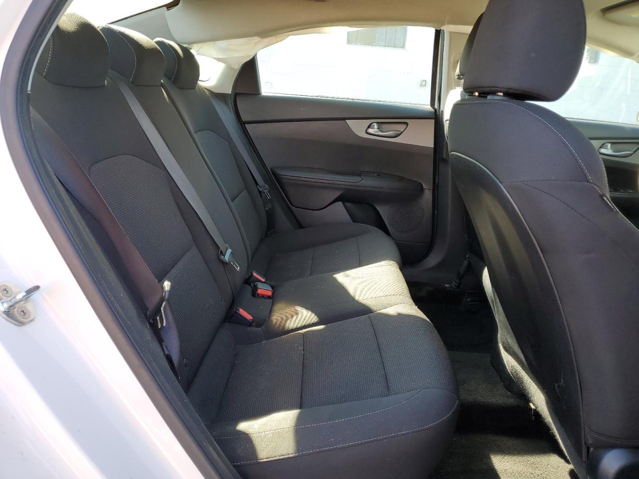 2019 Kia Forte - Image 10