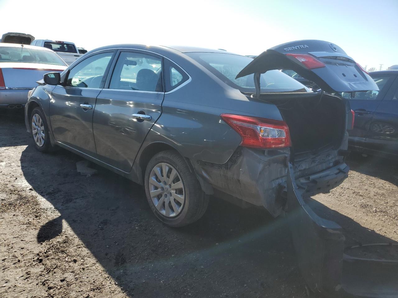 3N1AB7AP2HY236883 NISSAN SENTRA 2017