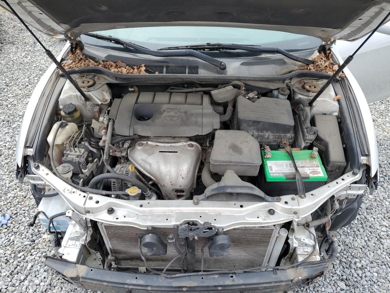 2011 Toyota Camry - Image 11