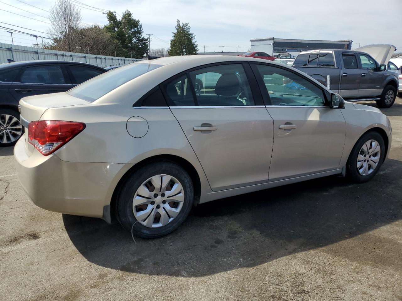 2012 Chevrolet Cruze - Image 3