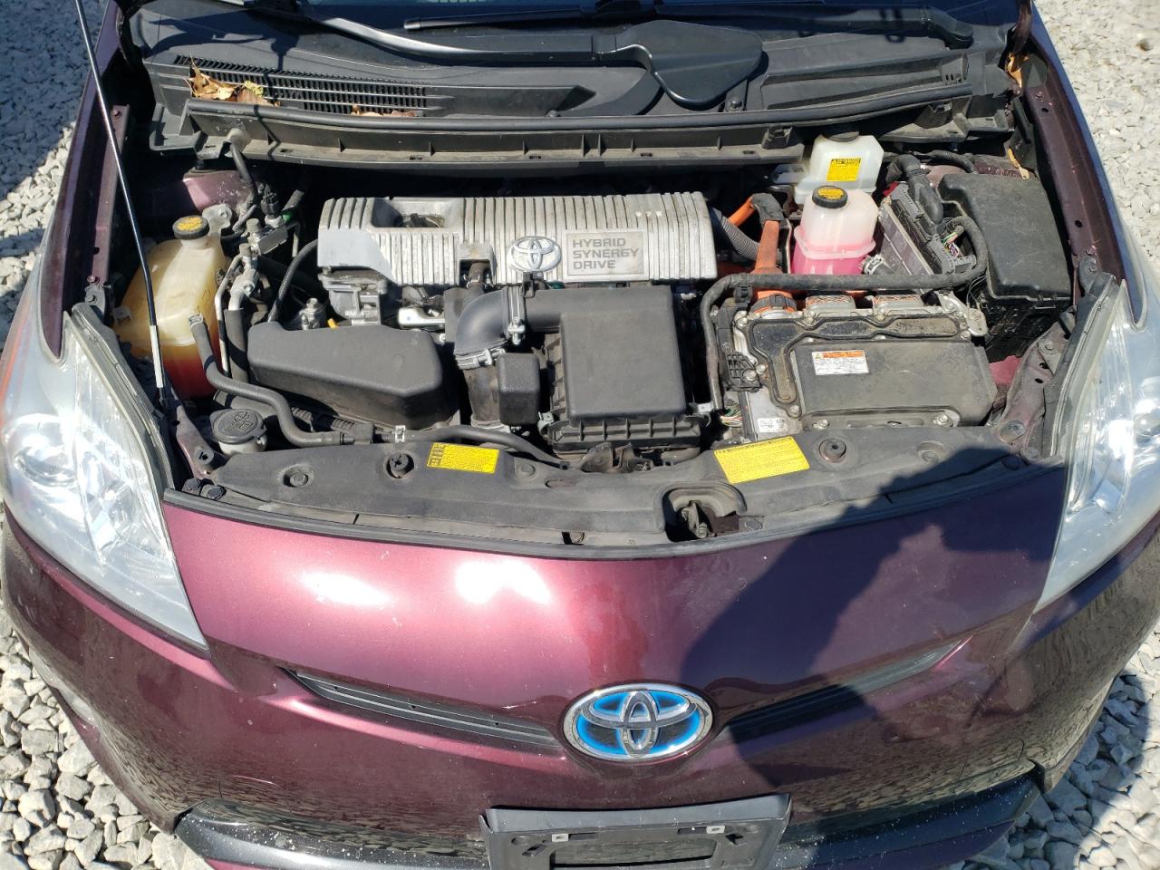 2013 Toyota Prius - Image 11