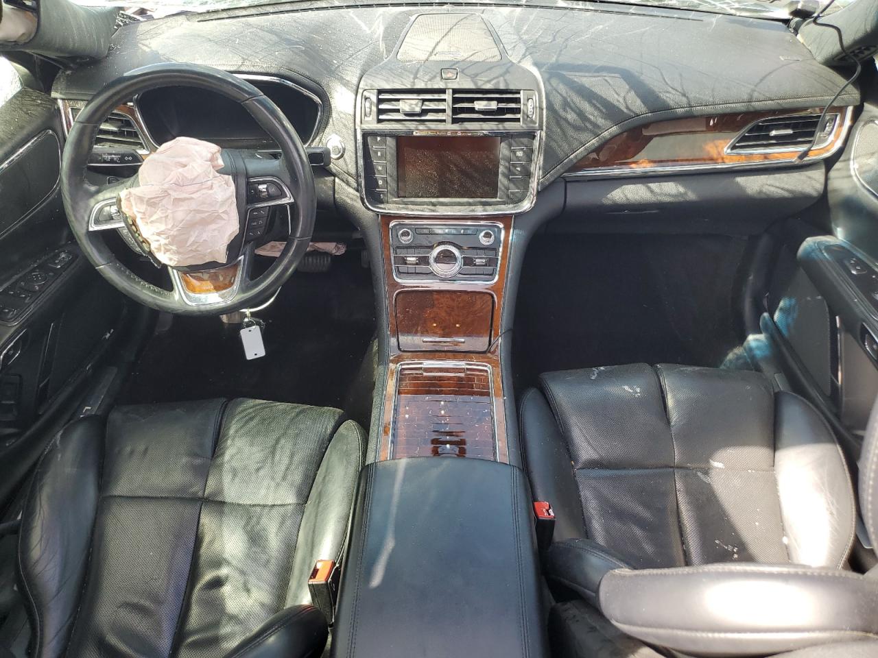 2019 Lincoln Continental - Image 8