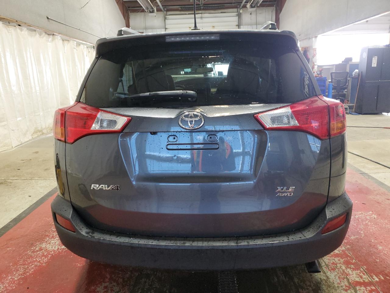 2014 Toyota RAV 4 - Image 6