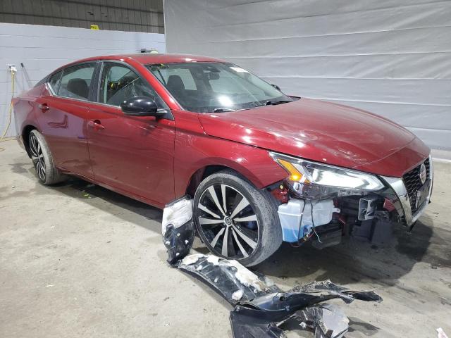  NISSAN ALTIMA 2020 Czerwony