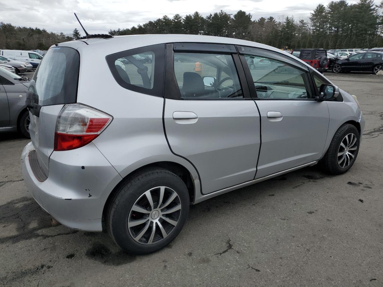 2013 Honda Fit - Image 3